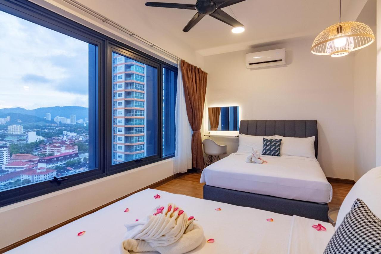Tropicana 218 Macalister X Airlevate Suites 조지타운 외부 사진