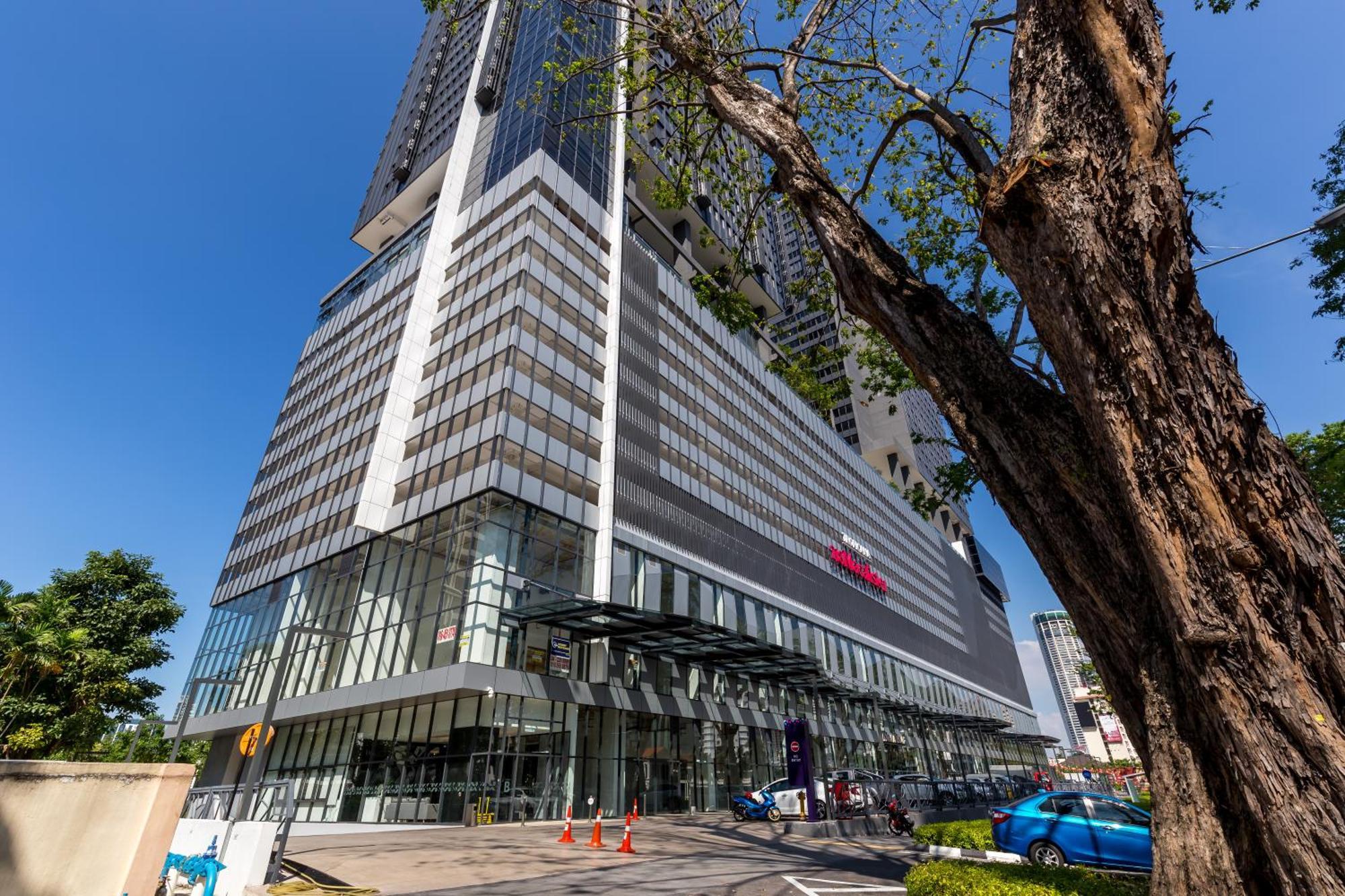 Tropicana 218 Macalister X Airlevate Suites 조지타운 외부 사진