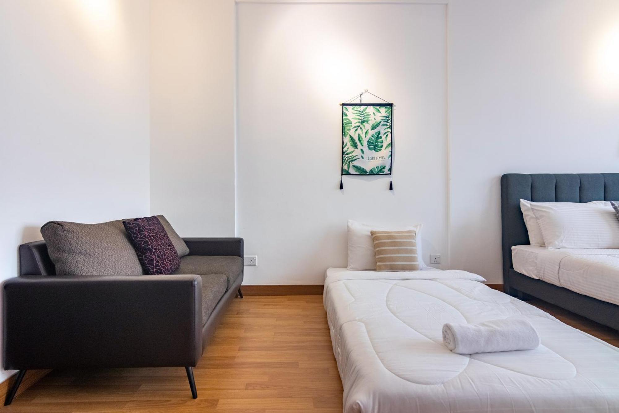 Tropicana 218 Macalister X Airlevate Suites 조지타운 객실 사진