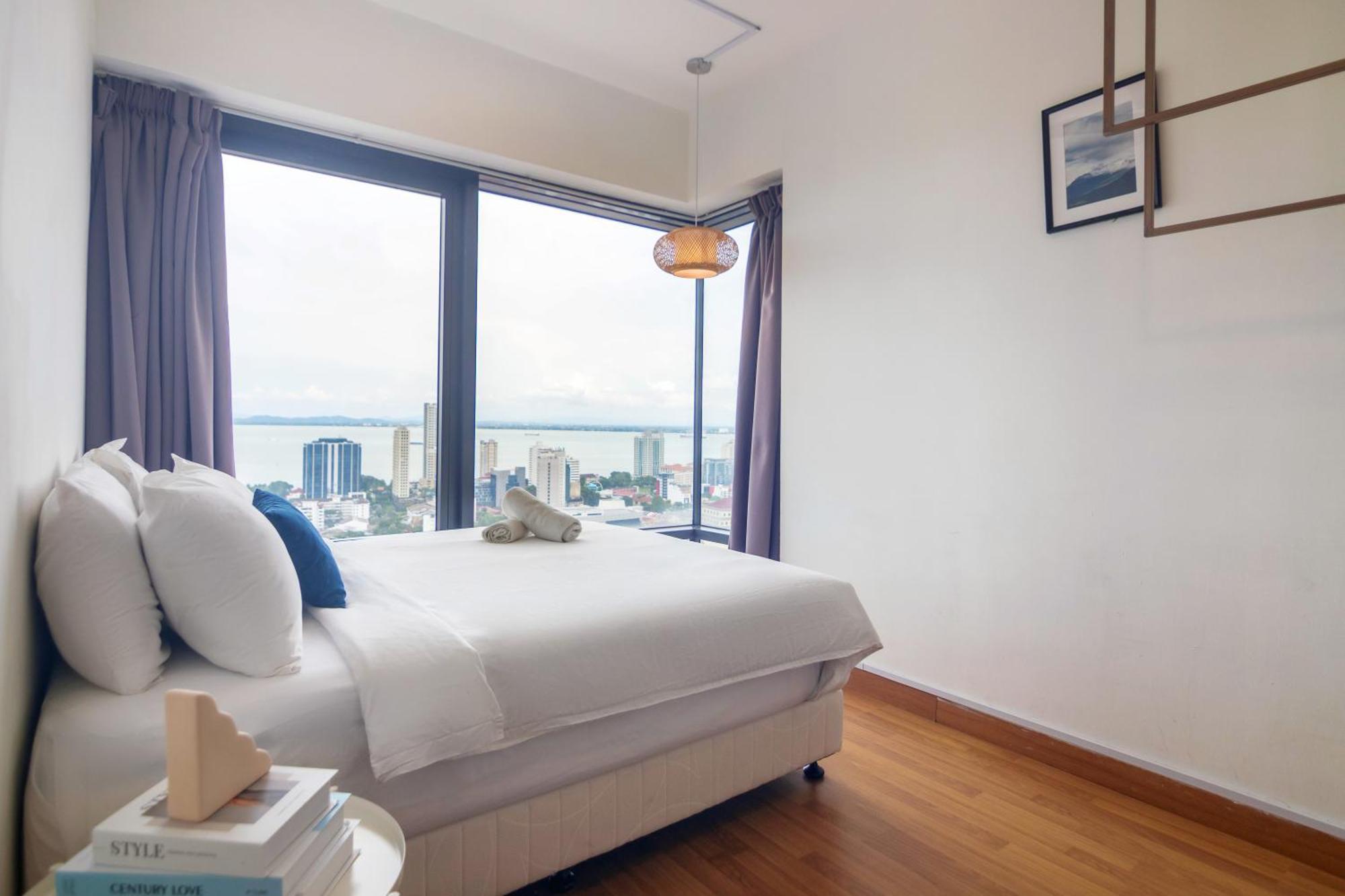 Tropicana 218 Macalister X Airlevate Suites 조지타운 외부 사진